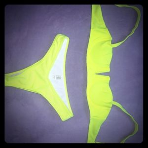 A 2 peice bikini (neon green)